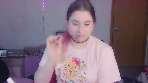 Snapshot of lil_alison_heart chatting on 12.09.24 Lil Alison Heart online show from 12.09.24