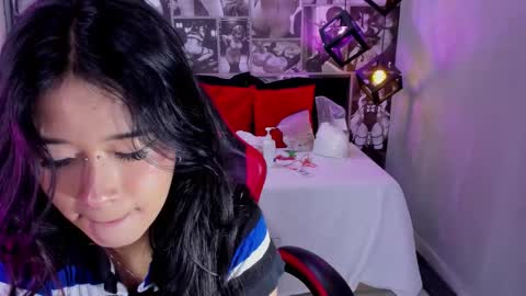 Lili Cey online show from 10.19.25