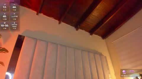 Snapshot of lil_hanna18 chatting on 10.14.25 Hanna online show from 10.14.25