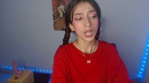 Snapshot of lil_lisaa chatting on 12.28.24 Lisaa online show from 12.28.24