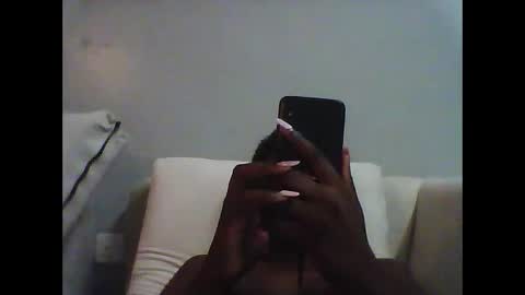 Snapshot of lil_shwaty chatting on 12.12.24 brinna online show from 12.12.24