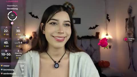 Snapshot of lila_min chatting on 10.06.25 lila_min online show from 10.06.25