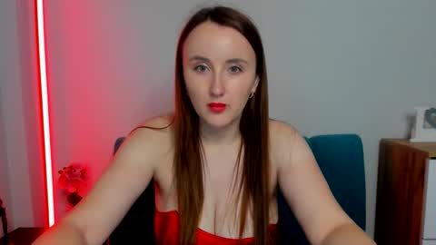 Snapshot of lilawinks chatting on 09.09.25 LilaWinks online show from 09.09.25