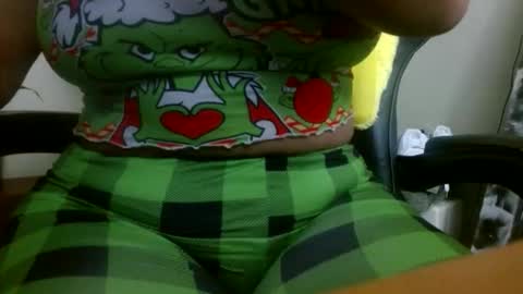 Snapshot of lilcutekitty_ chatting on 11.18.25 lilcutekitty_ online show from 11.18.25