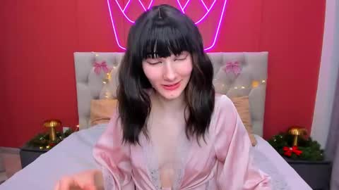 Snapshot of lili_flowerr chatting on 01.07.25 Lilli follow me kiss online show from 01.07.25