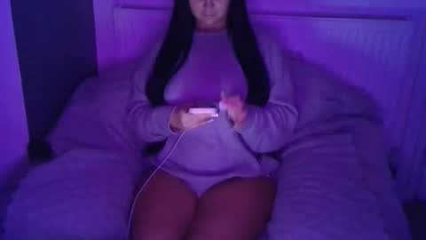 Snapshot of lilianarose_xx chatting on 09.28.25 Lilianarose online show from 09.28.25