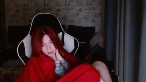 Snapshot of liliawoolf chatting on 02.17.25 liliawoolf online show from 02.17.25