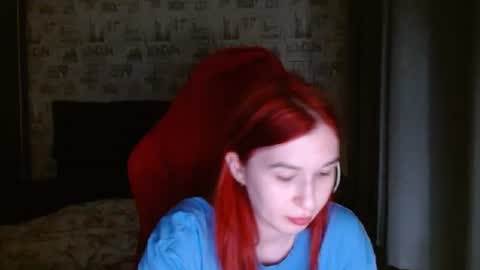 Snapshot of liliawoolf chatting on 03.10.25 liliawoolf online show from 03.10.25