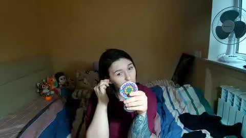 Snapshot of liliawoolf chatting on 10.17.25 liliawoolf online show from 10.17.25