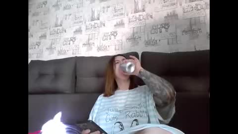 Snapshot of liliawoolf chatting on 11.02.25 liliawoolf online show from 11.02.25