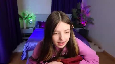 Lili Bakery online show from 12.06.24