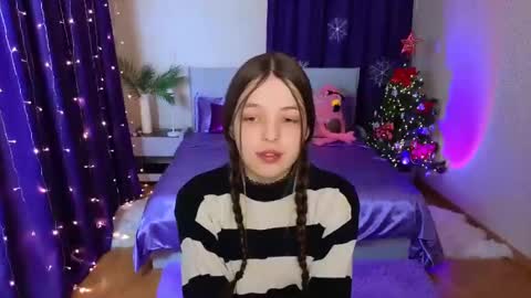 Lili Bakery online show from 12.09.24