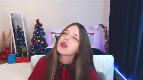 Lili Bakery online show from 12.13.24