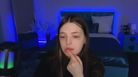 Lili Bakery online show from 03.04.25