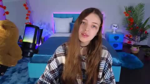 Lili Bakery online show from 10.20.25