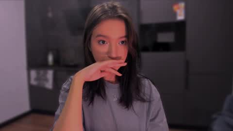 Snapshot of lililaluna chatting on 12.06.24             ...  online show from 12.06.24