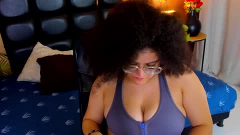 Snapshot of lilith_mesa chatting on 02.25.25 Lilith online show from 02.25.25