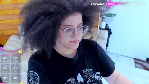 Snapshot of lilith_mesa chatting on 10.05.25 Lilith online show from 10.05.25