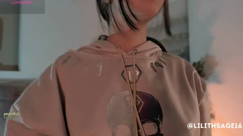 lilith_sage_ online show from 09.28.25