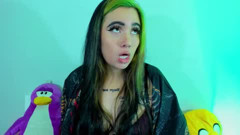 Snapshot of lilith_zenith20 chatting on 11.14.25 Lilith online show from 11.14.25