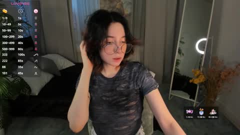 Snapshot of lilithlunna chatting on 02.25.25 Lilith online show from 02.25.25