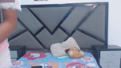 Snapshot of lilithrose69 chatting on 11.10.25 LILI online show from 11.10.25