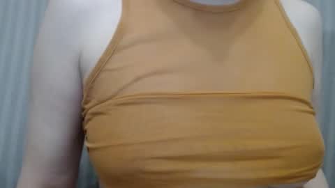 Snapshot of lillkit chatting on 02.06.25 Lilu online show from 02.06.25