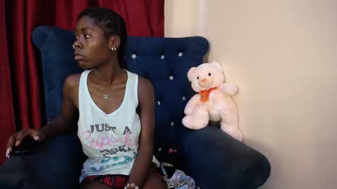 Snapshot of lilmystic_lola chatting on 09.20.25 Chelsea online show from 09.20.25