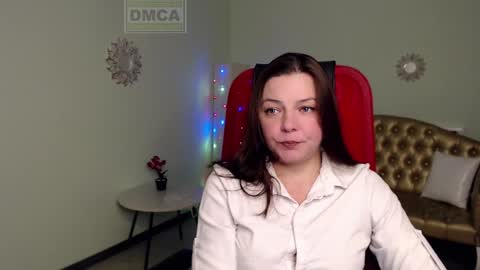 Lily online show from 12.11.24