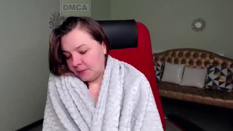 Lily online show from 02.11.25