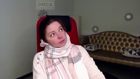 Lily online show from 03.10.25