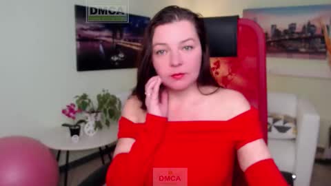 Lily online show from 11.27.25