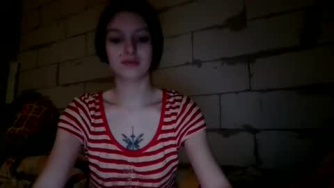 lilycandy_ online show from 01.30.25