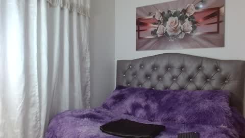 lilyfox23 online show from 03.04.25