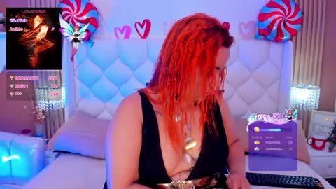 Snapshot of lilyybigass chatting on 01.11.25 Lilly online show from 01.11.25