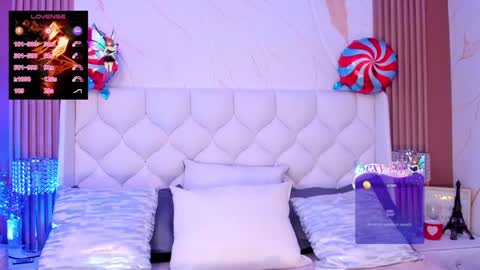 Snapshot of lilyybigass chatting on 01.25.25 Lilly online show from 01.25.25