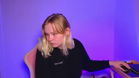 lime cat online show from 09.26.25