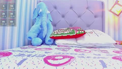 L I N A  online show from 01.05.25