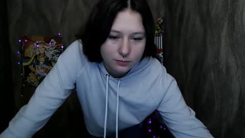 Snapshot of linda_s_ chatting on 11.05.25 Linda online show from 11.05.25