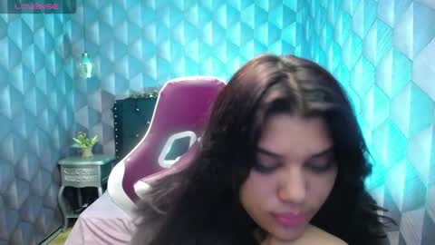 Snapshot of lindabreexlove chatting on 12.26.24 online show from 12.26.24