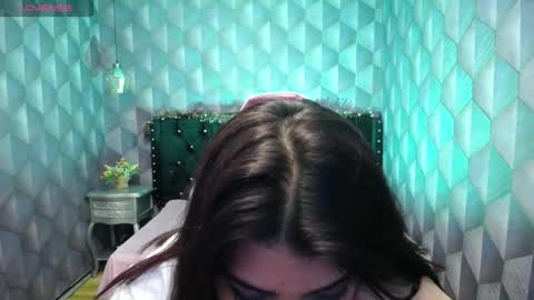 Snapshot of lindabreexlove chatting on 01.04.25 online show from 01.04.25