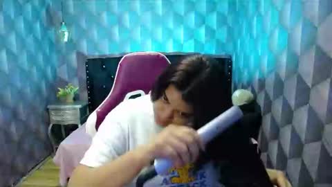 Snapshot of lindabreexlove chatting on 01.09.25 online show from 01.09.25