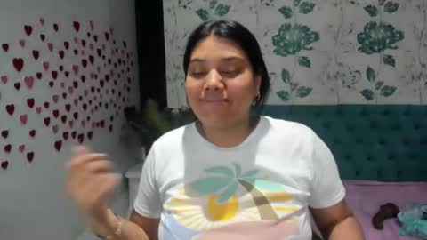 Snapshot of lindabreexlove chatting on 01.27.25 online show from 01.27.25