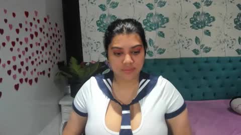 Snapshot of lindabreexlove chatting on 01.29.25 online show from 01.29.25