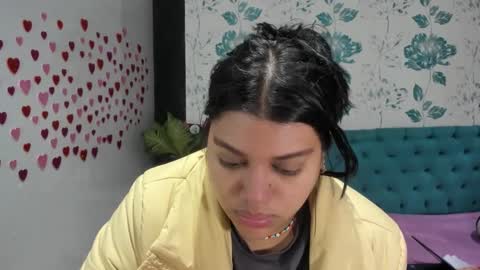 Snapshot of lindabreexlove chatting on 02.15.25 online show from 02.15.25