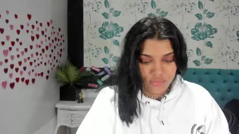 Snapshot of lindabreexlove chatting on 02.21.25 online show from 02.21.25