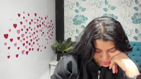 Snapshot of lindabreexlove chatting on 03.07.25 online show from 03.07.25