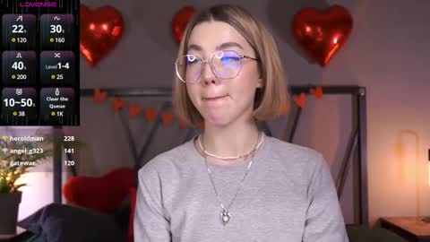 your Linda is back online show from 02.17.25