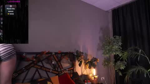 your Linda is back online show from 10.21.25