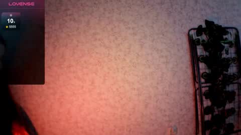 Snapshot of linnsweety chatting on 09.18.25 linnsweety online show from 09.18.25